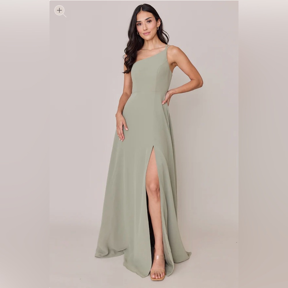 Revelry Inez Silver Sage Chiffon Dress Size 6